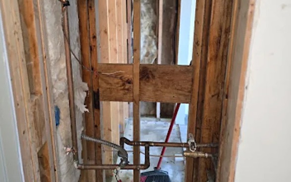 Frozen Pipe Water Removal in McCall, ID
